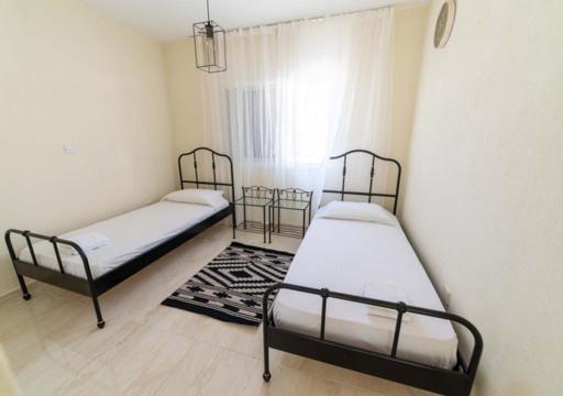 Castle Apartment Paphos Ngoại thất bức ảnh